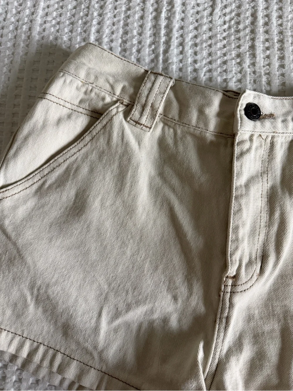 Pac Sun Ecru Carpenter Style shorts